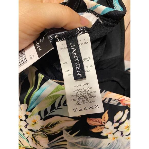Jantzen 10 One-Piece NWT Black Tropical Swimsuit V-Neck slimming floral - Picture 7 of 9